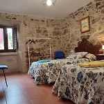 בית נופש Casa Florina Outes